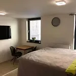 Romantic Apartment By The City Center